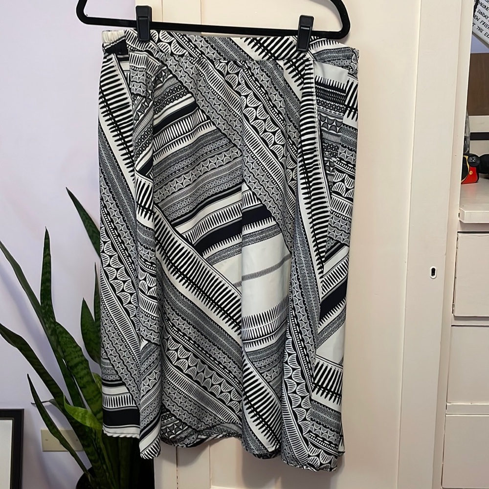 Old Navy Flare Work Skirt